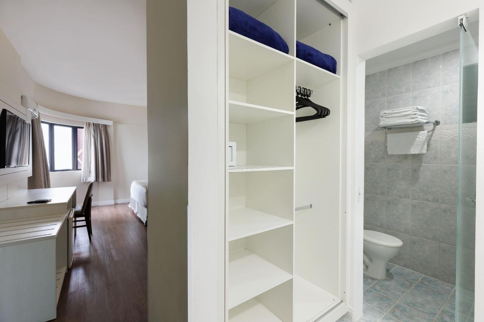 Luxury Triple Room,1643149835:JPEG